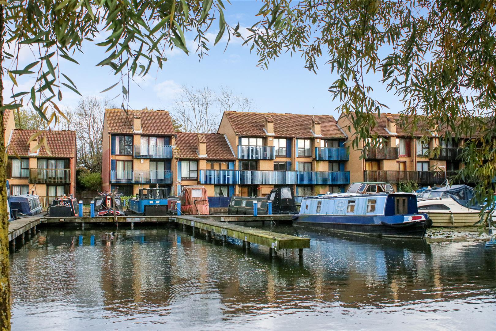 Woodley Headland, Peartree Bridge, Milton Keynes
